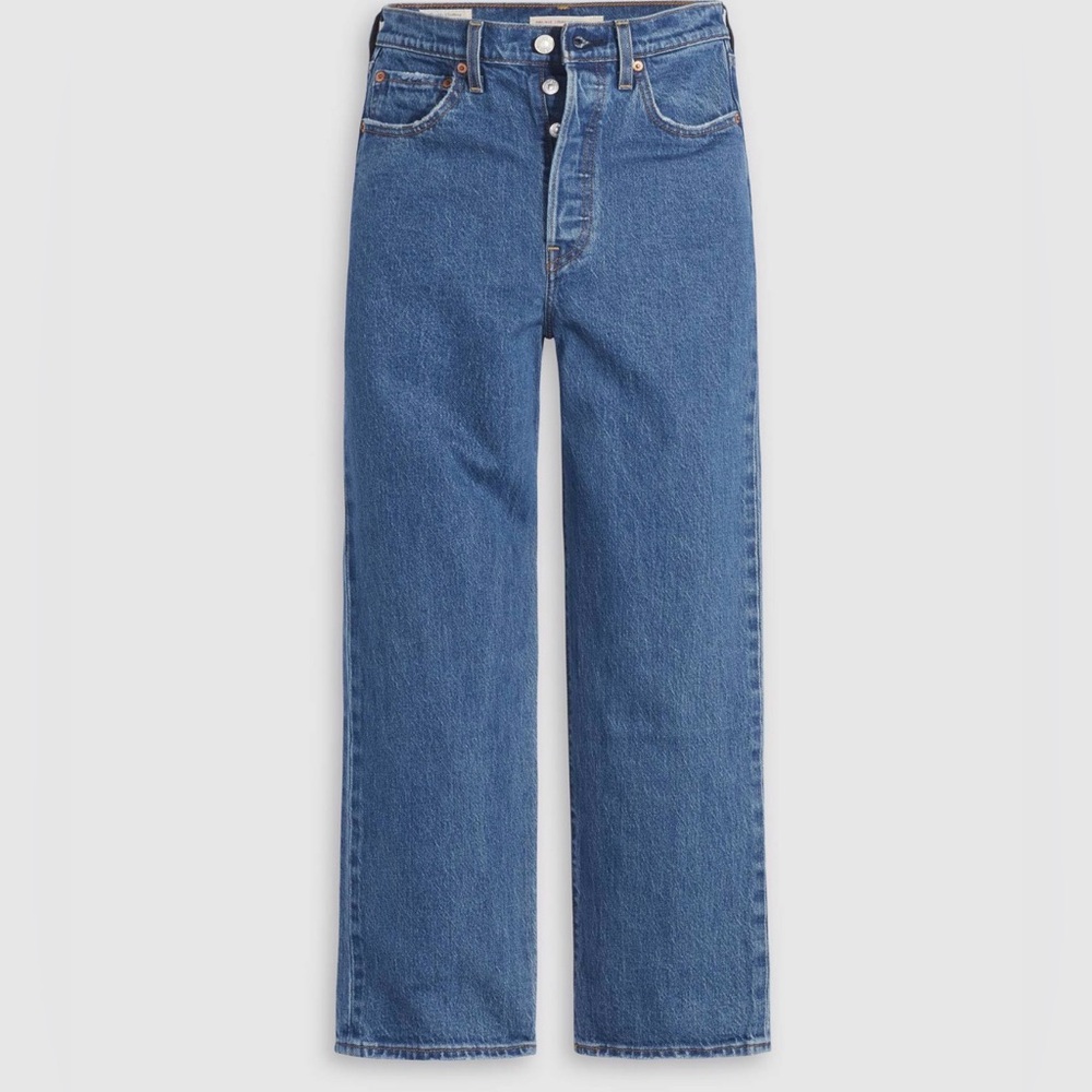 Levi's Women's Straight Leg Jeans in Blue